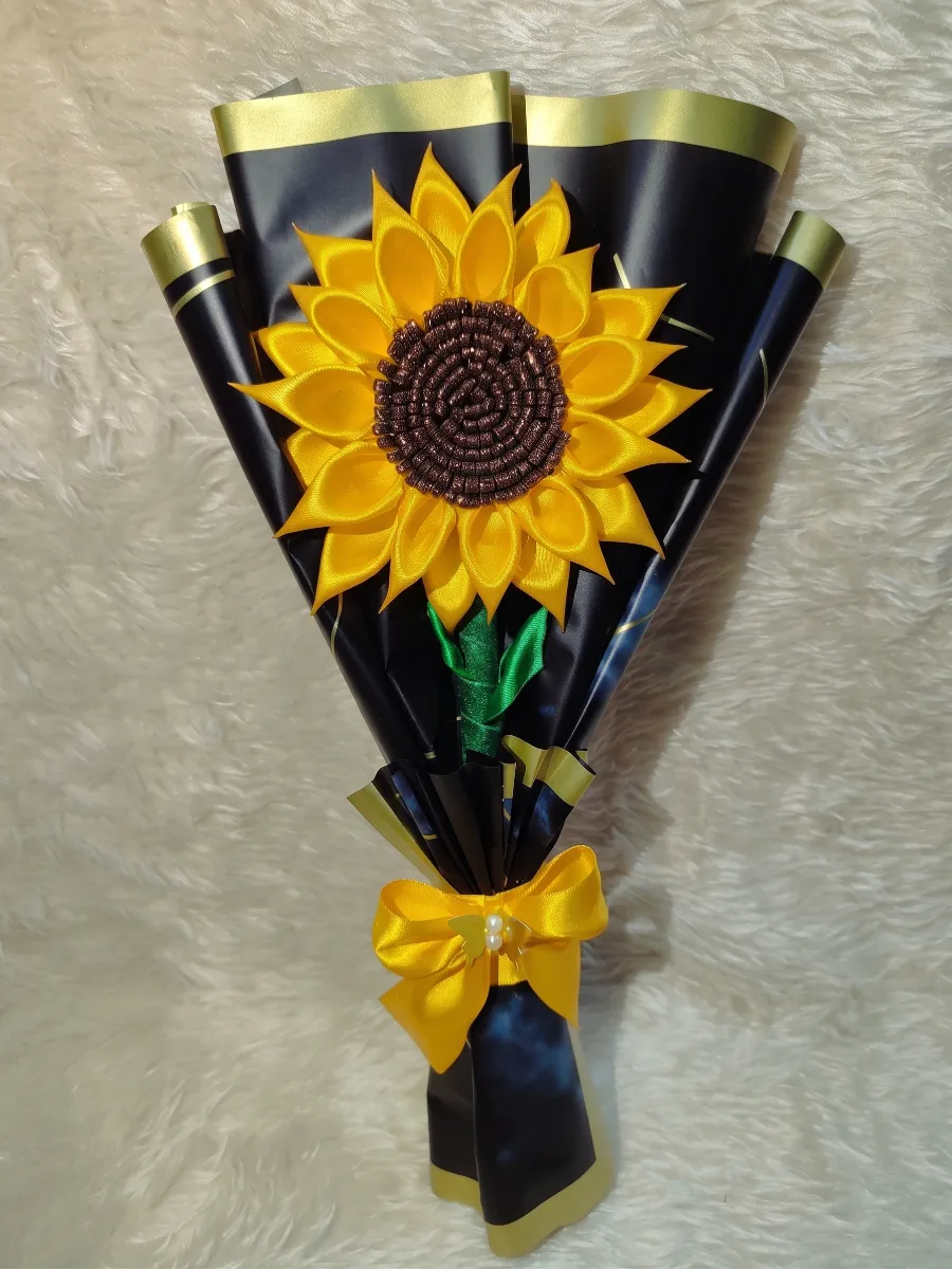 Ramo Solitario de Girasol Artesanal en Papel Negro y Dorado